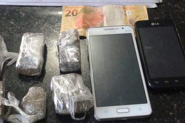 Em mais uma etapa da Operação Alferes Tiradentes, PM apreende drogas e 14 armas de fogo