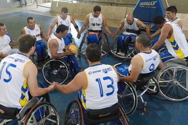 Equipe patense de Basquete em Cadeira de Rodas é campeã invicta da 1ª etapa do Mineiro