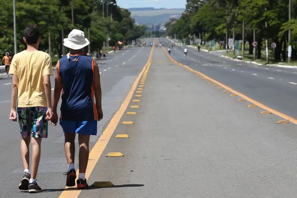 Tempo ao ar livre ajuda a prevenir casos de miopia