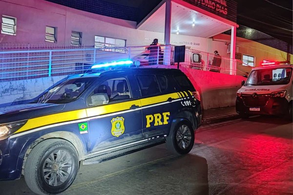 PRF age rápido e socorre homem em convulsão e parada cardiorrespiratória em posto de combustíveis na BR 365