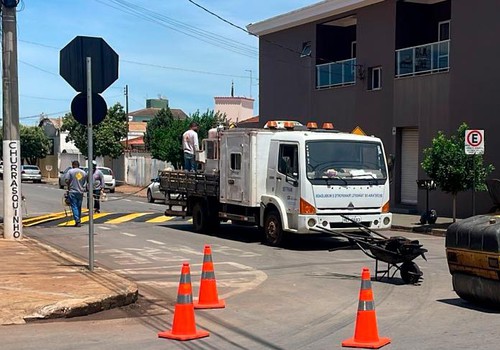Prefeitura aposta em quebra-molas para reduzir avanços de parada e acidentes de trânsito