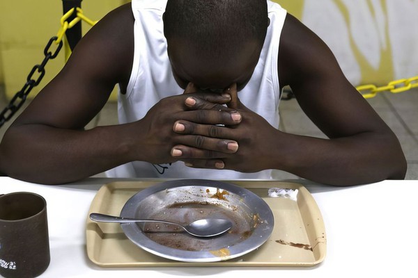 Famílias chefiadas por pessoas negras são mais atingidas pela fome