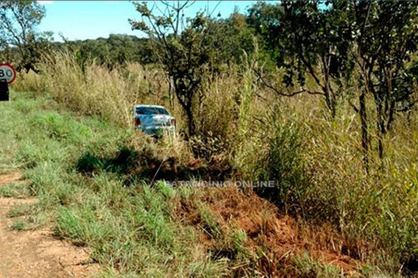 Condutor e passageiro de motocicleta morrem em acidente grave com carro na BR352