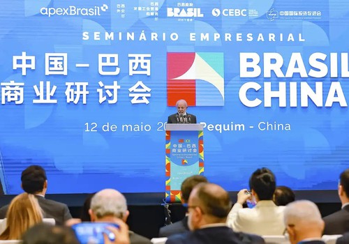 China ampliará em US$ 27 bilhões investimentos no Brasil, anuncia Lula