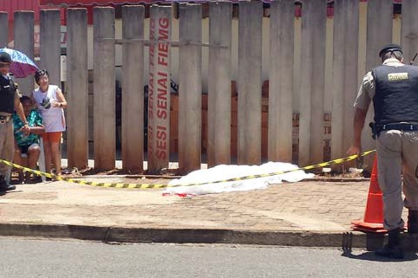 Homem de 62 anos morre após cair em calçada no Bairro Boa Vista