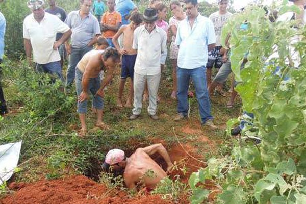 Família procura jovem desaparecido e encontra ossada em Lagoa Formosa