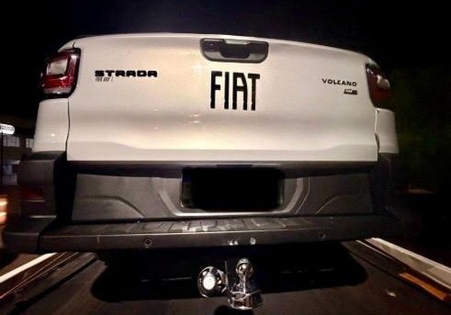 Polícia Militar recupera veículo clonado e prende dois suspeitos durante Operação Divisa Segura na região