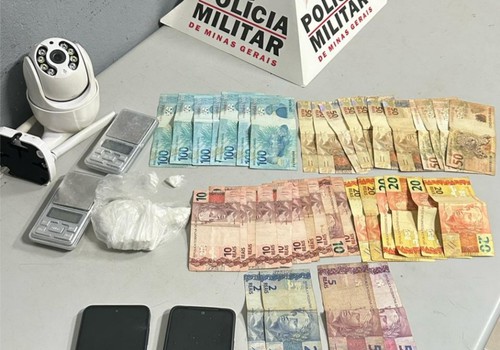 Moradores denunciam e Polícia Militar prende três por tráfico de drogas no bairro Padre Eustáquio
