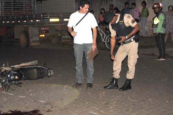 Motociclista tem a perna amputada em grave acidente no bairro Cristo Redentor