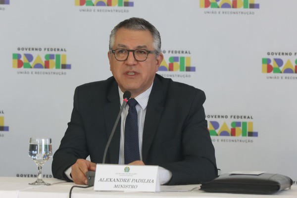 Governo antecipará R$ 10 bi para compensar perda de ICMS