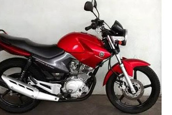 Professora tem moto furtada enquanto lecionava para crianças e pede ajuda para encontrá-la