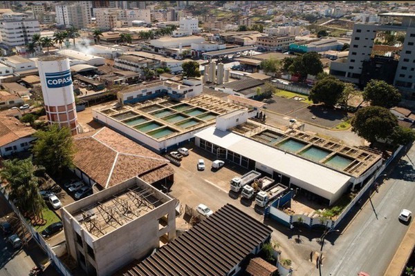 Quase 40 bairros de Patos de Minas ficam sem água; Copasa disponibiliza caminhão-pipa