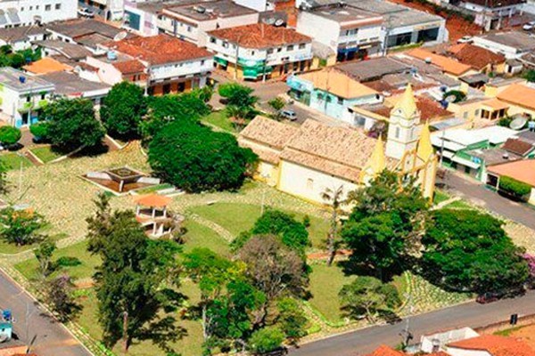 Medidas contra a Covid-19 na região vão de fechamento do comércio a toque de recolher