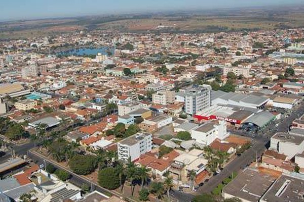 Proprietários de imóveis começam a receber carnês de pagamento do IPTU