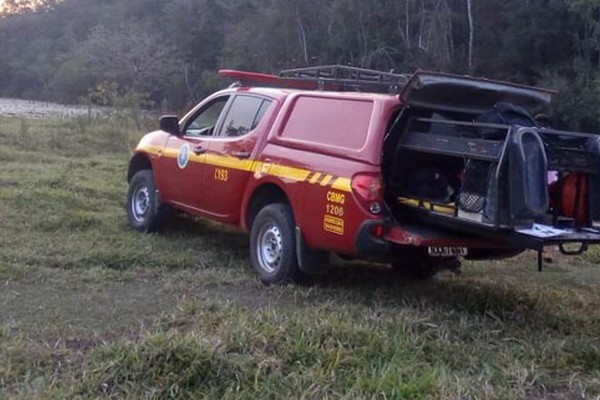 Adolescente de 17 anos morre afogado ao tentar atravessar represa em Patos de Minas