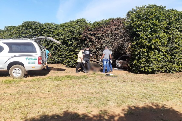 Homem de 51 anos é encontrado morto ao lado de veículo queimado em Cafezal de Rio Paranaíba