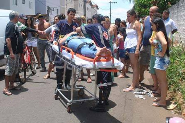 Garota perde dentes em acidente provocado por adolescente de 14 anos