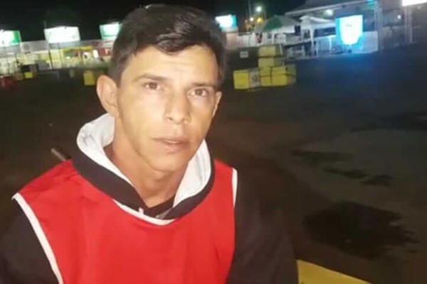 Vendedores de latinha explicam porque são obrigados a vender cerveja por R$6,00 na Fenamilho