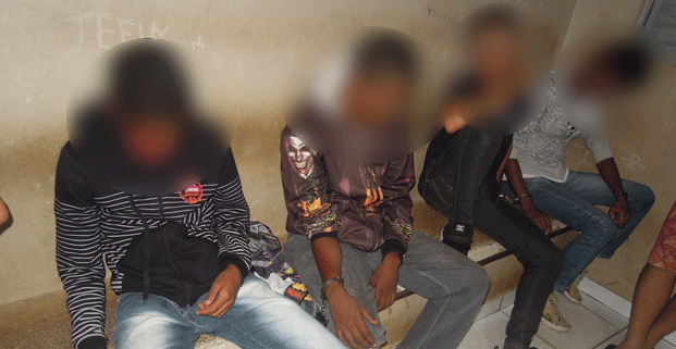 Adolescentes acusados de fazer arrastão na rua Major Gote são detidos pela Polícia Militar
